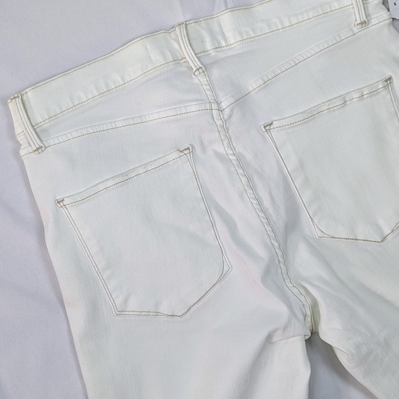 AYR Jean Skinny Stretch Ankle High Rise Distressed Ripped Zip Fly White 31 NWT - Picture 8 of 16